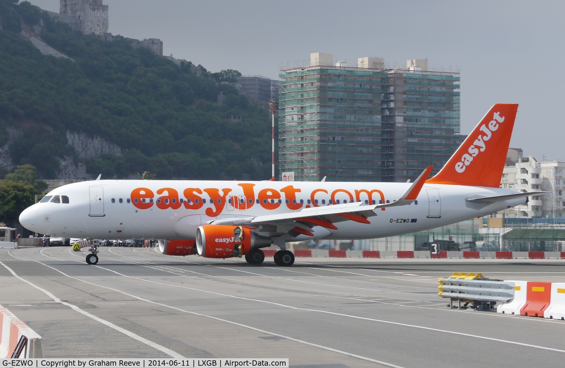 G-EZWO, 2013 Airbus A320-214 C/N 5785, Landing at Gibraltar.