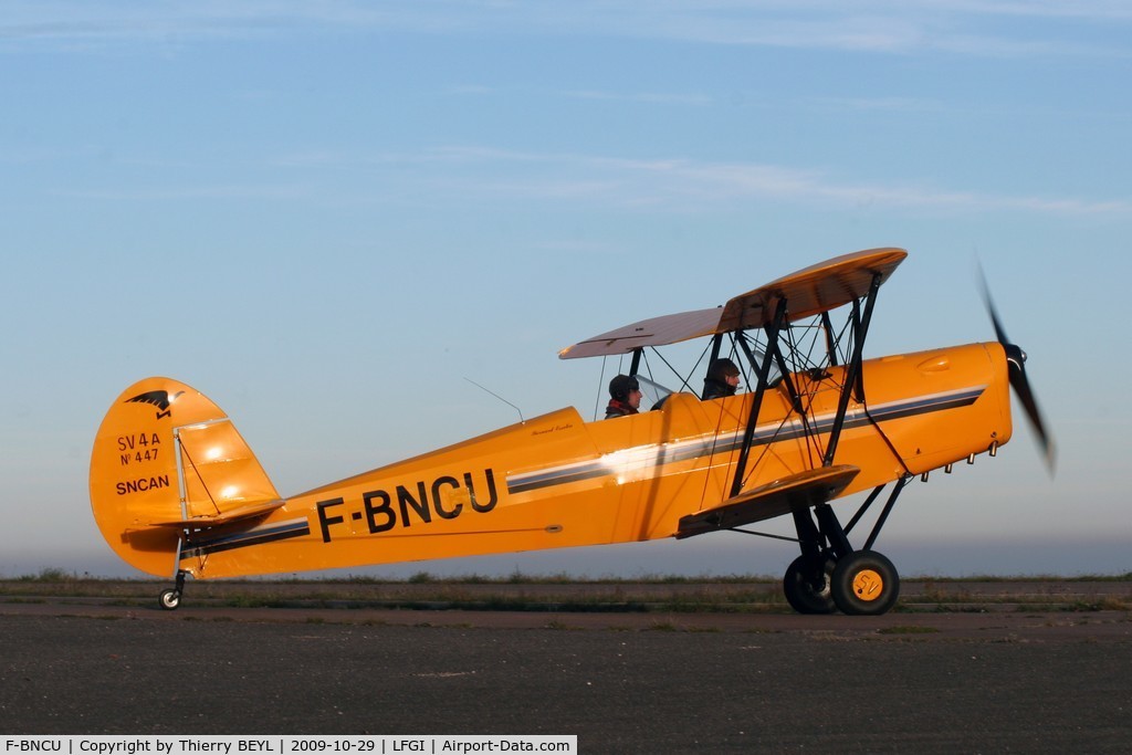 F-BNCU, Stampe-Vertongen SV-4A C/N 447, Taxying