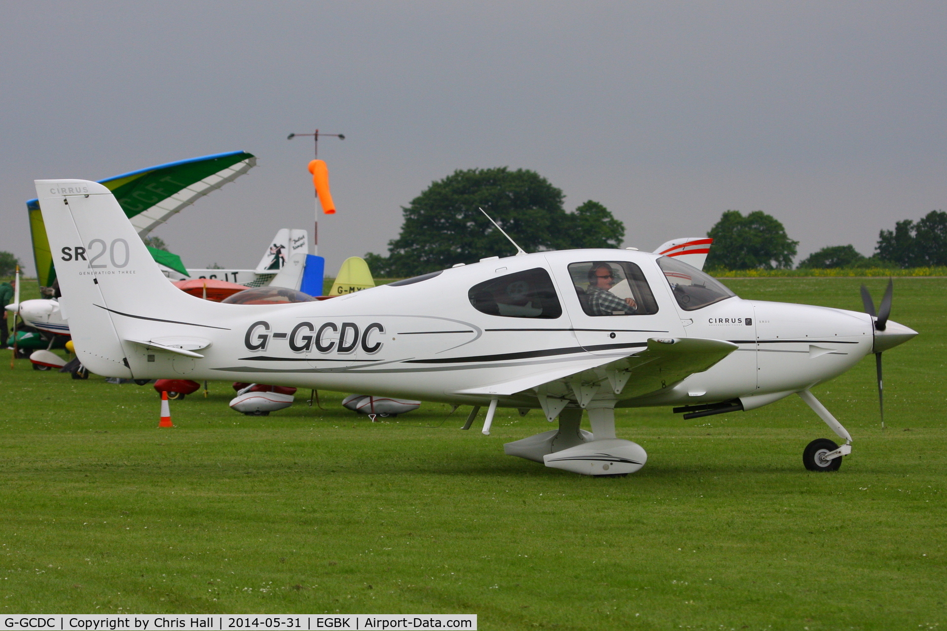 G-GCDC, 2008 Cirrus SR20 G3 C/N 2008, at AeroExpo 2014