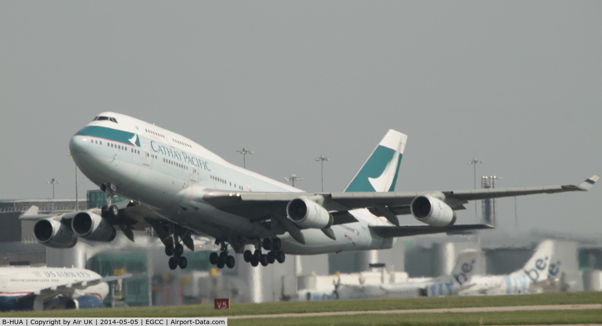 B-HUA, 1992 Boeing 747-467 C/N 25872, Last take off going scrap