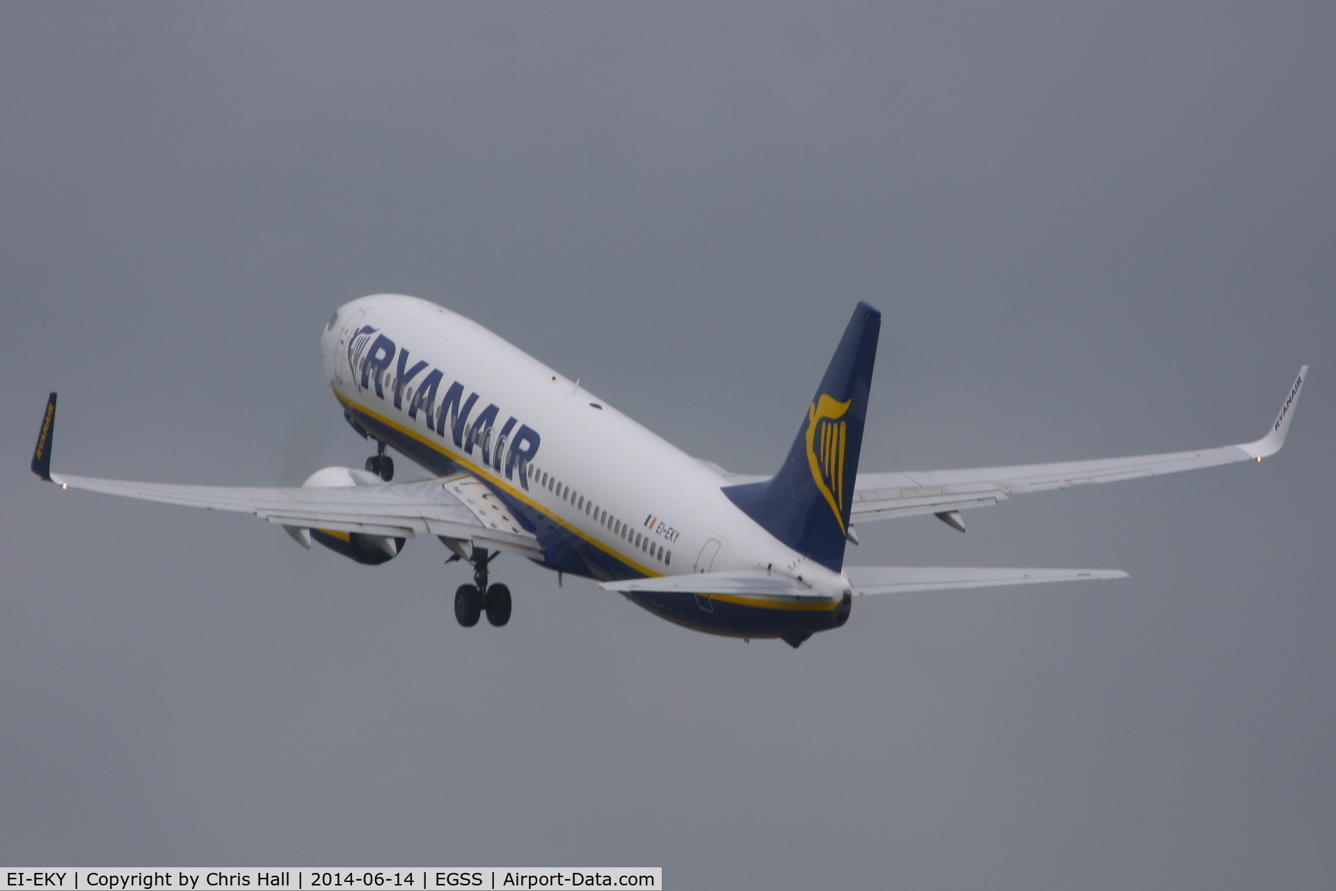 EI-EKY, 2010 Boeing 737-8AS C/N 35031, Ryanair