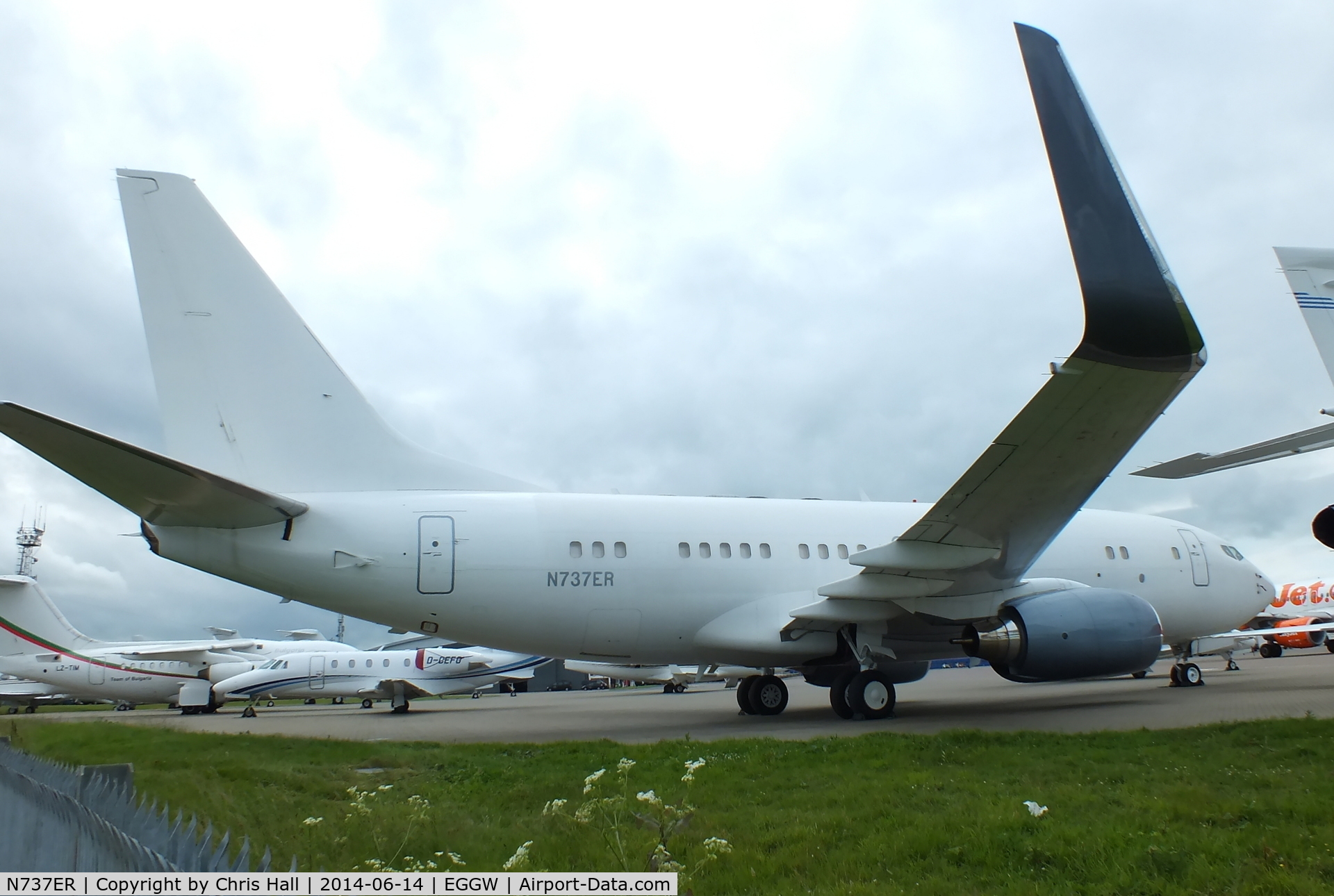 N737ER, 2000 Boeing 737-7CJ C/N 30754, BBJ One Inc