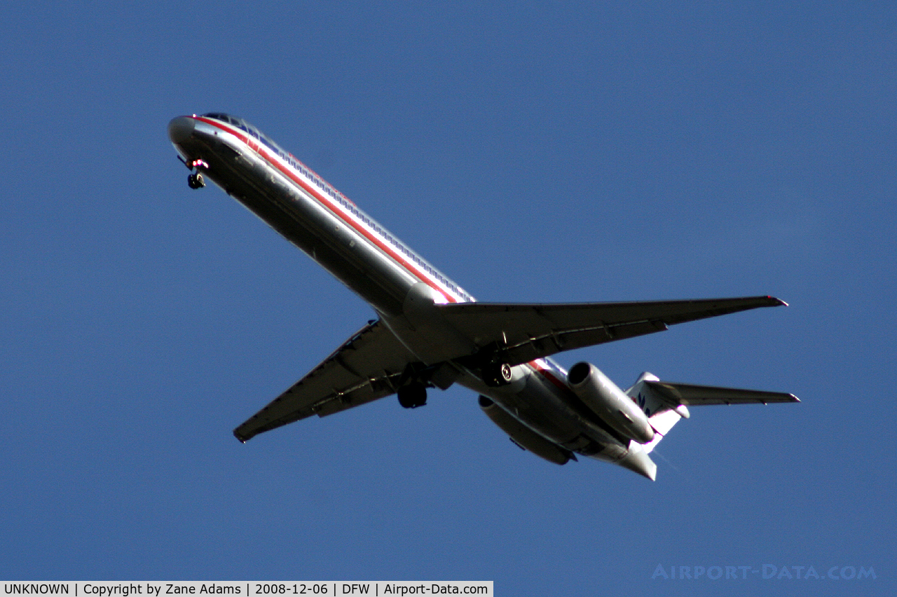 UNKNOWN, McDonnell Douglas MD-80 (DC-9) C/N Unknown, American Airlines MD-80 on approach to DFW