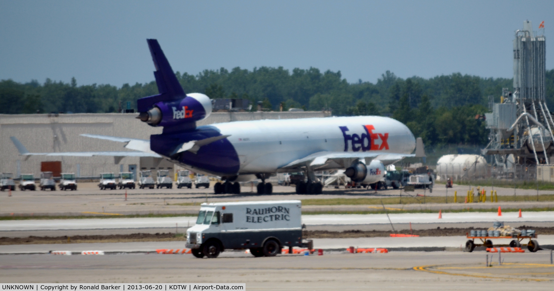 UNKNOWN, Airliners Various C/N Unknown, FedEx Detroit