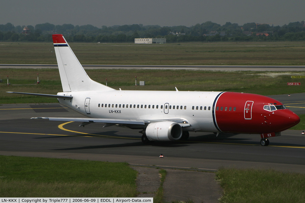 LN-KKX, 1998 Boeing 737-33S C/N 29072, Boeing 737-300 Norwegian
