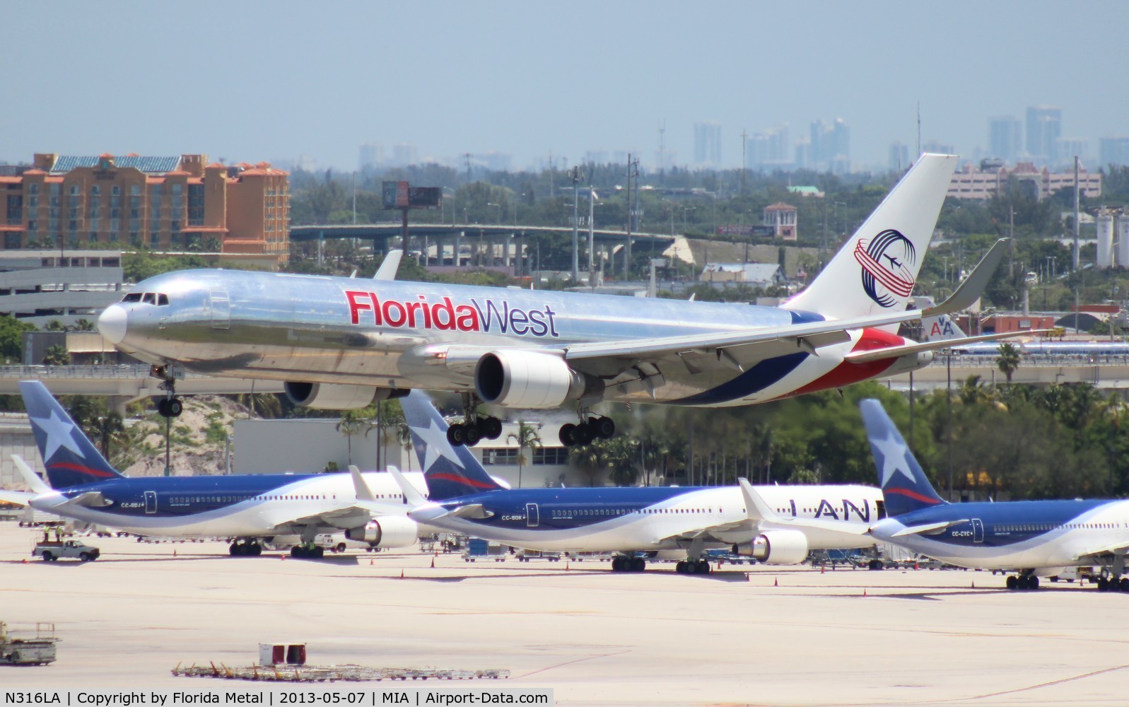 N316LA, 2001 Boeing 767-316F C/N 30842, Florida West 767-300