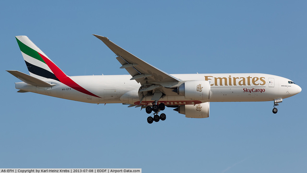 A6-EFH, 2012 Boeing 777-F1H C/N 35608, Final RWY 07R