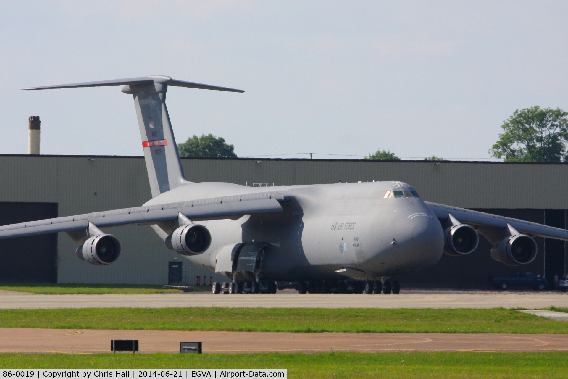 86-0019, 1986 Lockheed C-5B Galaxy C/N 500-0105, at RAF Fairford