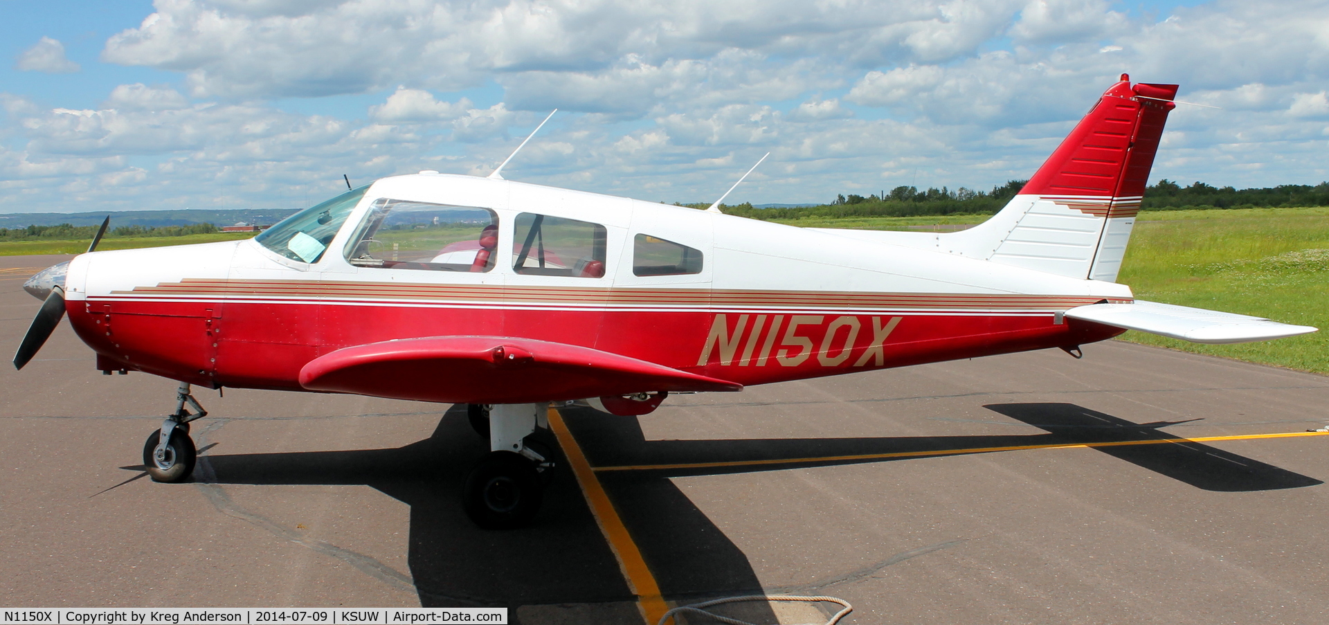 N1150X, 1975 Piper PA-28-151 C/N 28-7515394, Piper PA-28-151 Cherokee on the ramp in Superior, WI.