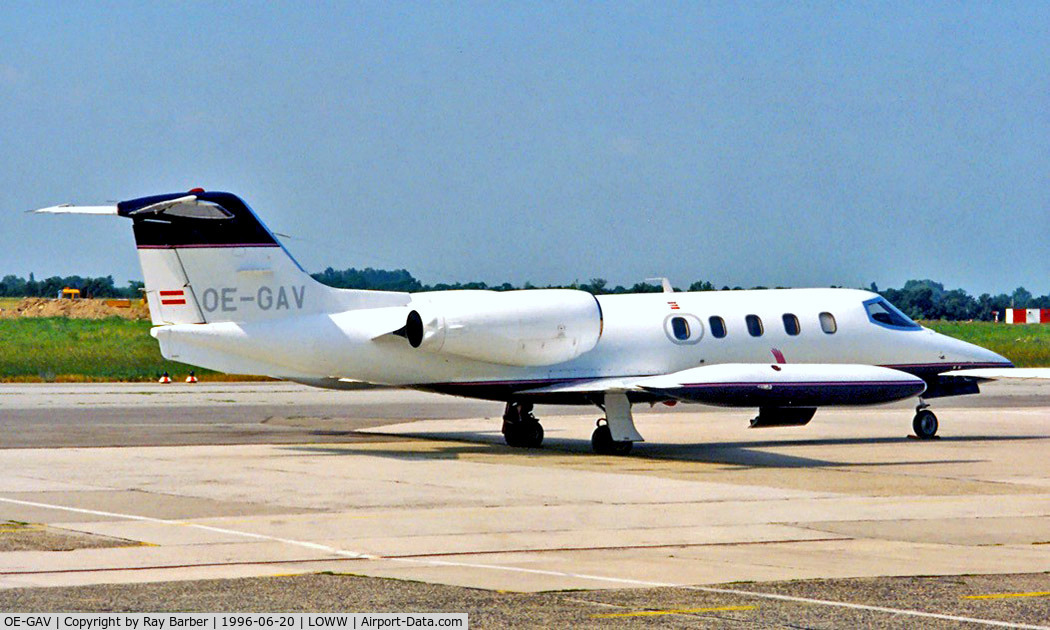 OE-GAV, 1978 Gates Learjet 35A C/N 185, Learjet 35A [35A-185] Vienna-Schwechat~OE 20/06/1996