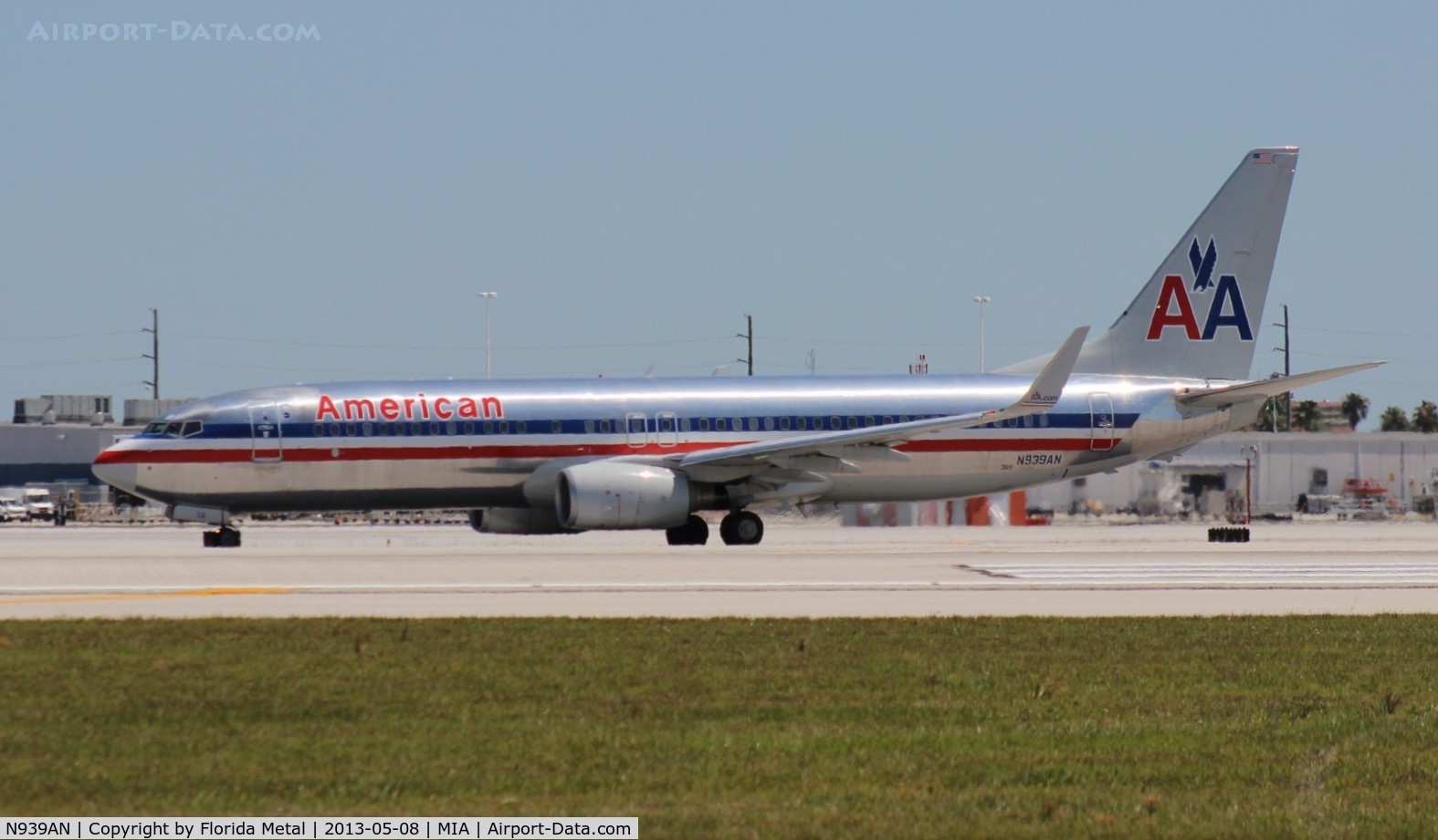N939AN, 2000 Boeing 737-823 C/N 30083, American 737-800