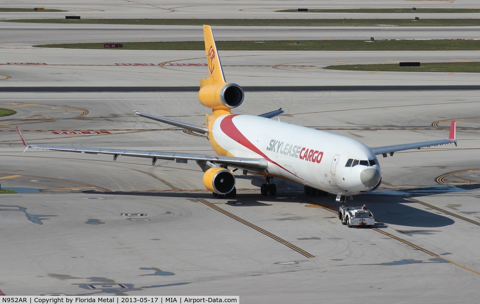 N952AR, 1992 McDonnell Douglas MD-11F C/N 48497, Skylease Cargo MD-11F