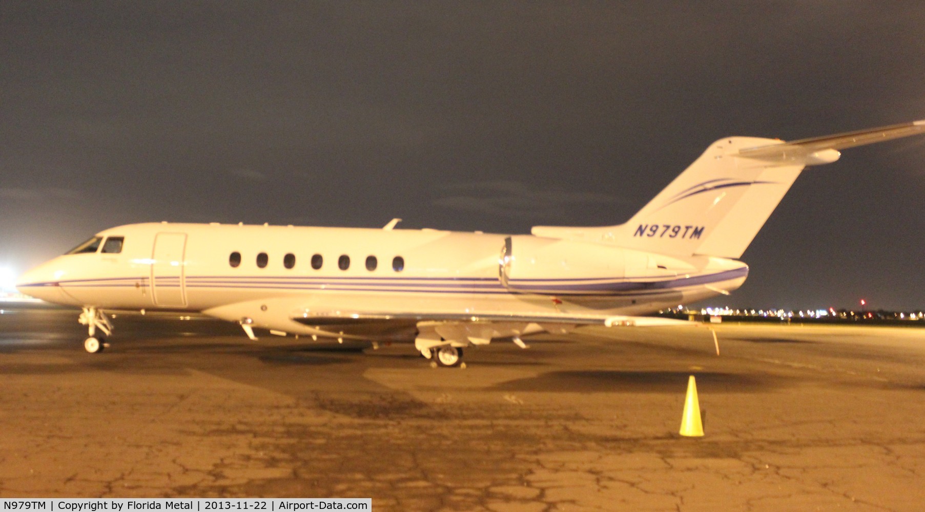 N979TM, 2009 Hawker Beechcraft 4000 C/N RC-28, Hawker 4000