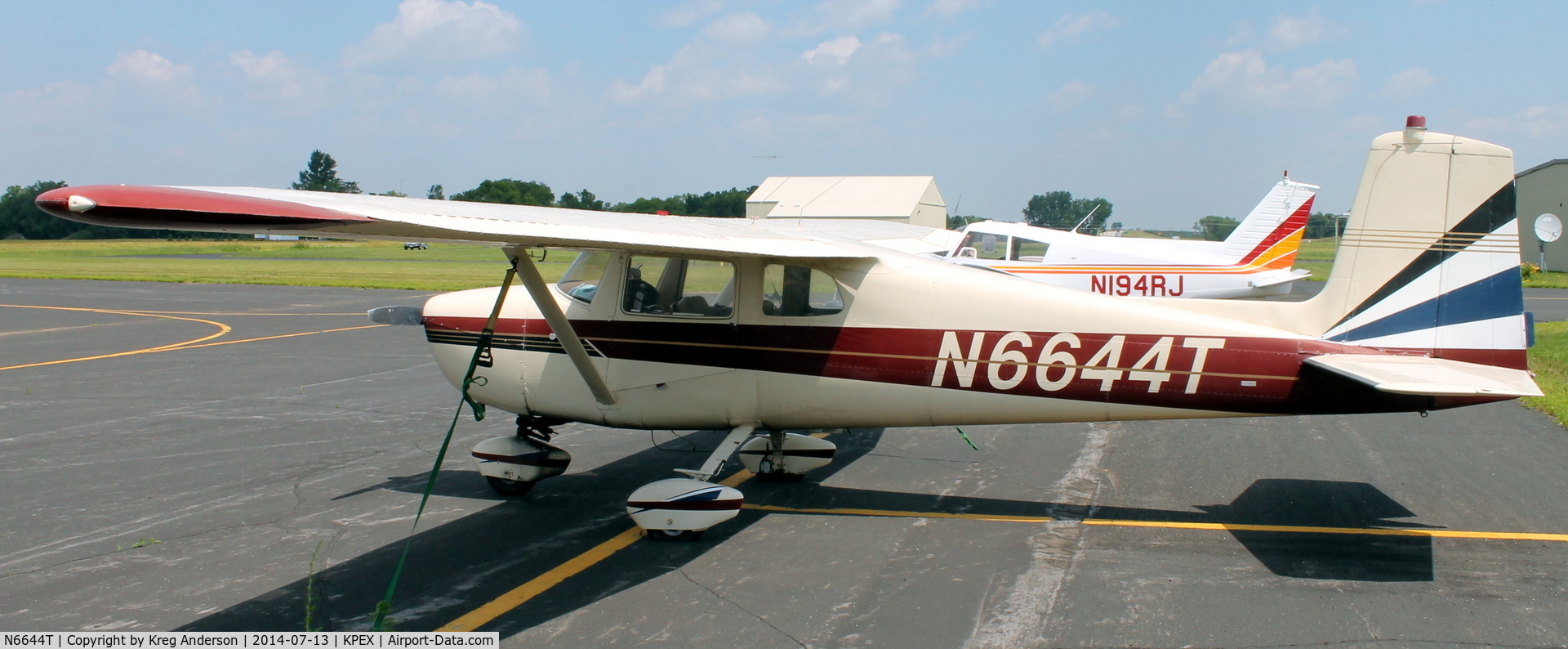 N6644T, 1960 Cessna 150A C/N 15059044, Cessna 150A on the ramp in Paynesville, MN.