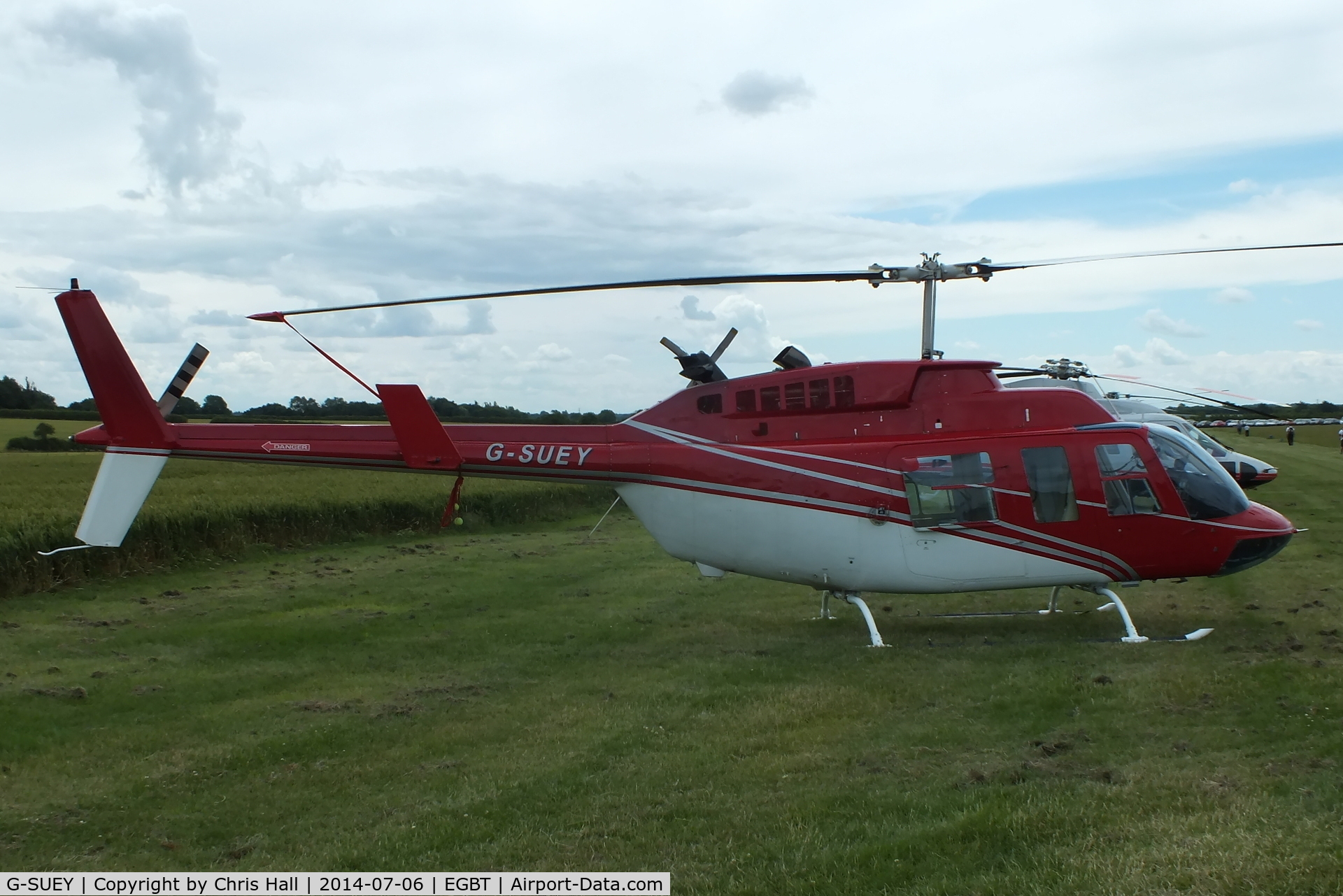 G-SUEY, 1981 Bell 206L-1 LongRanger II C/N 45612, ferrying race fans to the British F1 Grand Prix at Silverstone