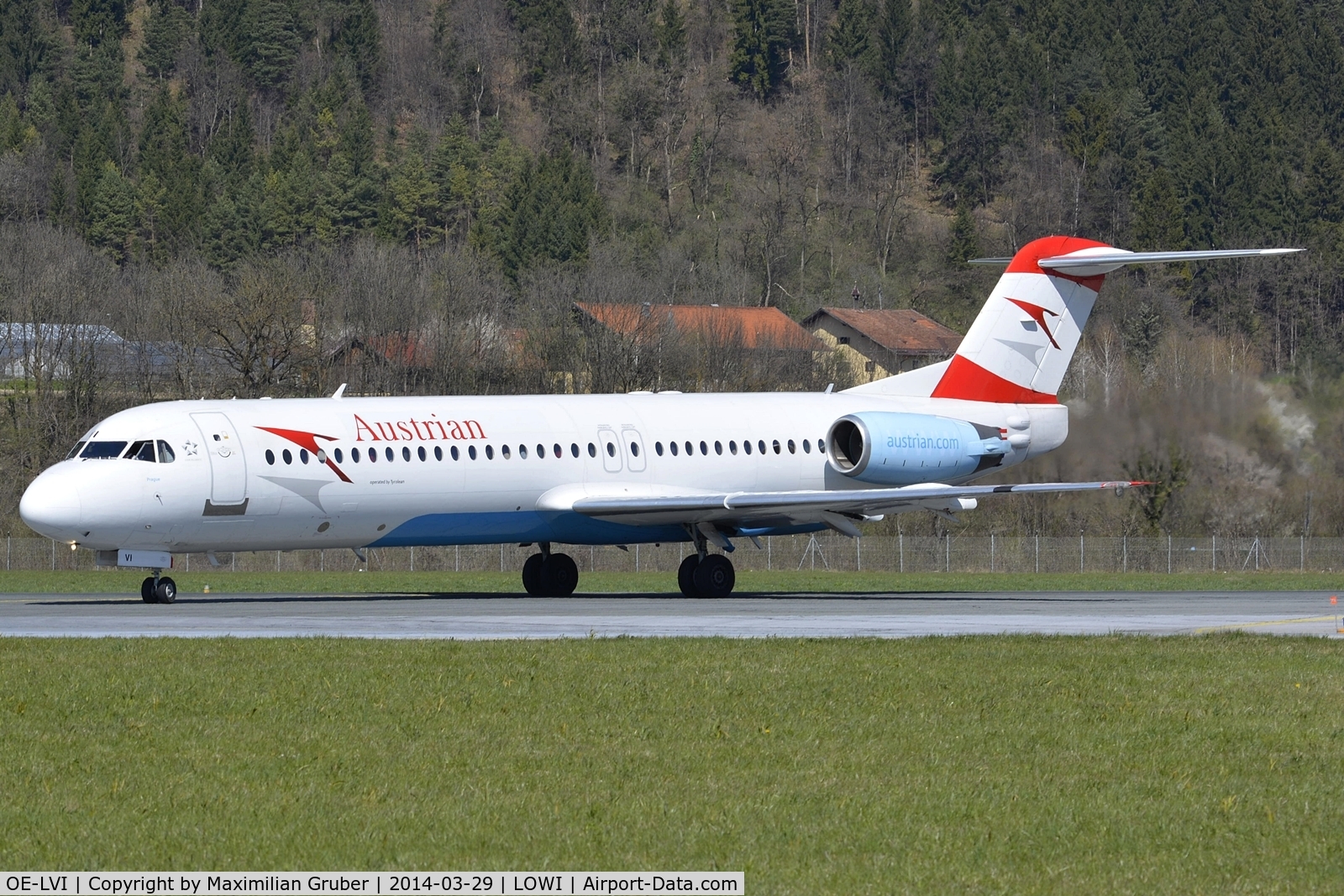OE-LVI, 1993 Fokker 100 (F-28-0100) C/N 11468, Austrian (Tyrolean)
