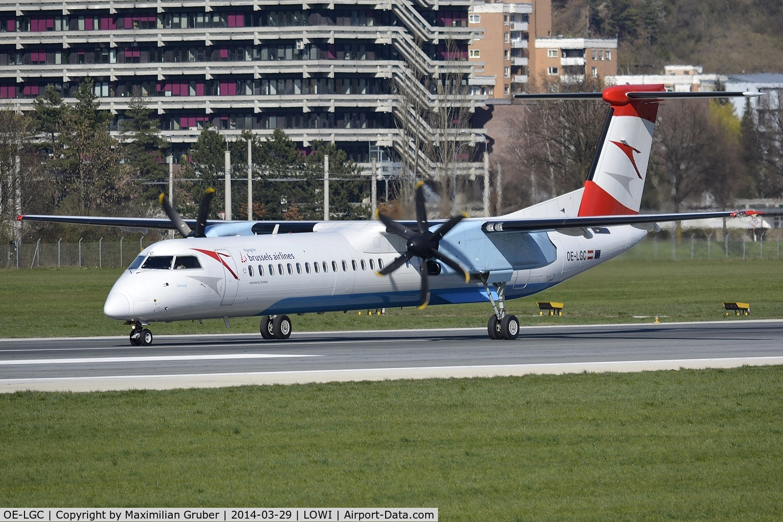 OE-LGC, 2000 De Havilland Canada DHC-8-402Q Dash 8 C/N 4026, Brussels Airlines (Tyrolean)
