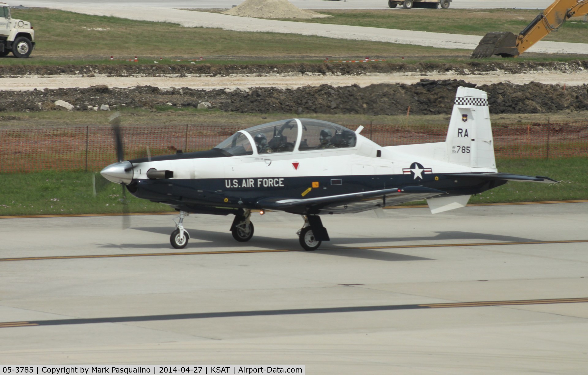 05-3785, Raytheon T-6A Texan II C/N PT-337, Raytheon T-6A