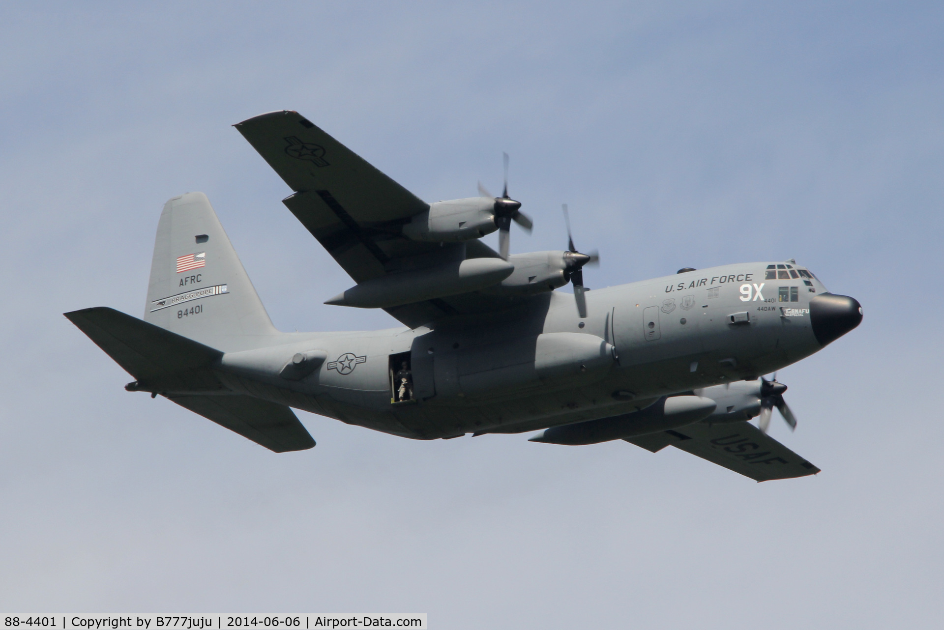 88-4401, 1988 Lockheed C-130H Hercules C/N 382-5154, SNAFU Special II over Normandi for 70 of D-Day
