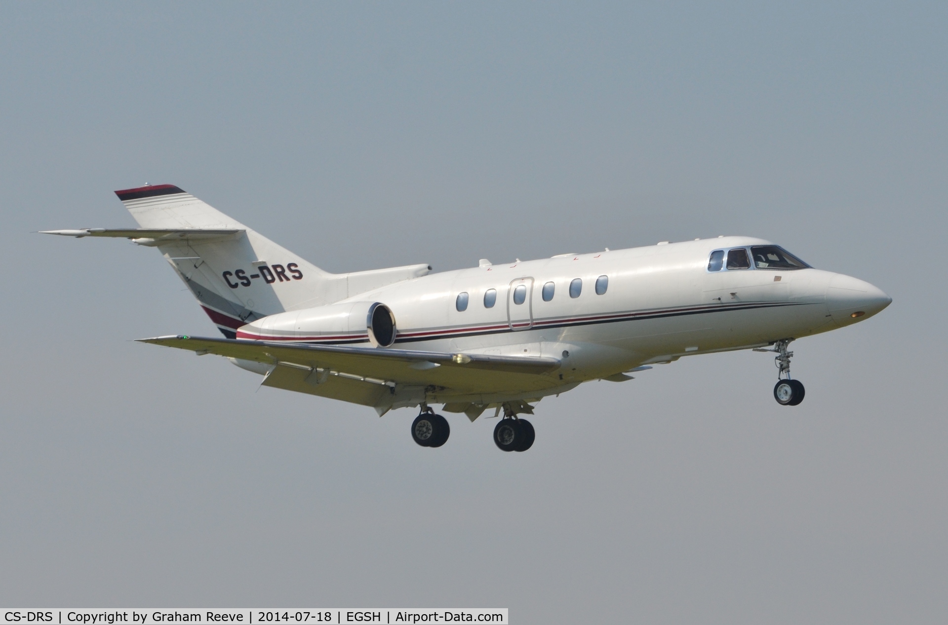 CS-DRS, 2006 Raytheon Hawker 800XP C/N 258795, About to land at Norwich.