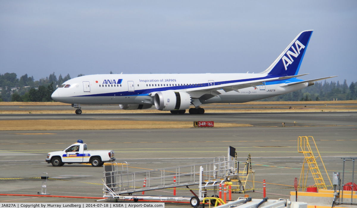 JA827A, 2013 Boeing 787-8 Dreamliner C/N 34509, Taxiing after landing at Seattle.