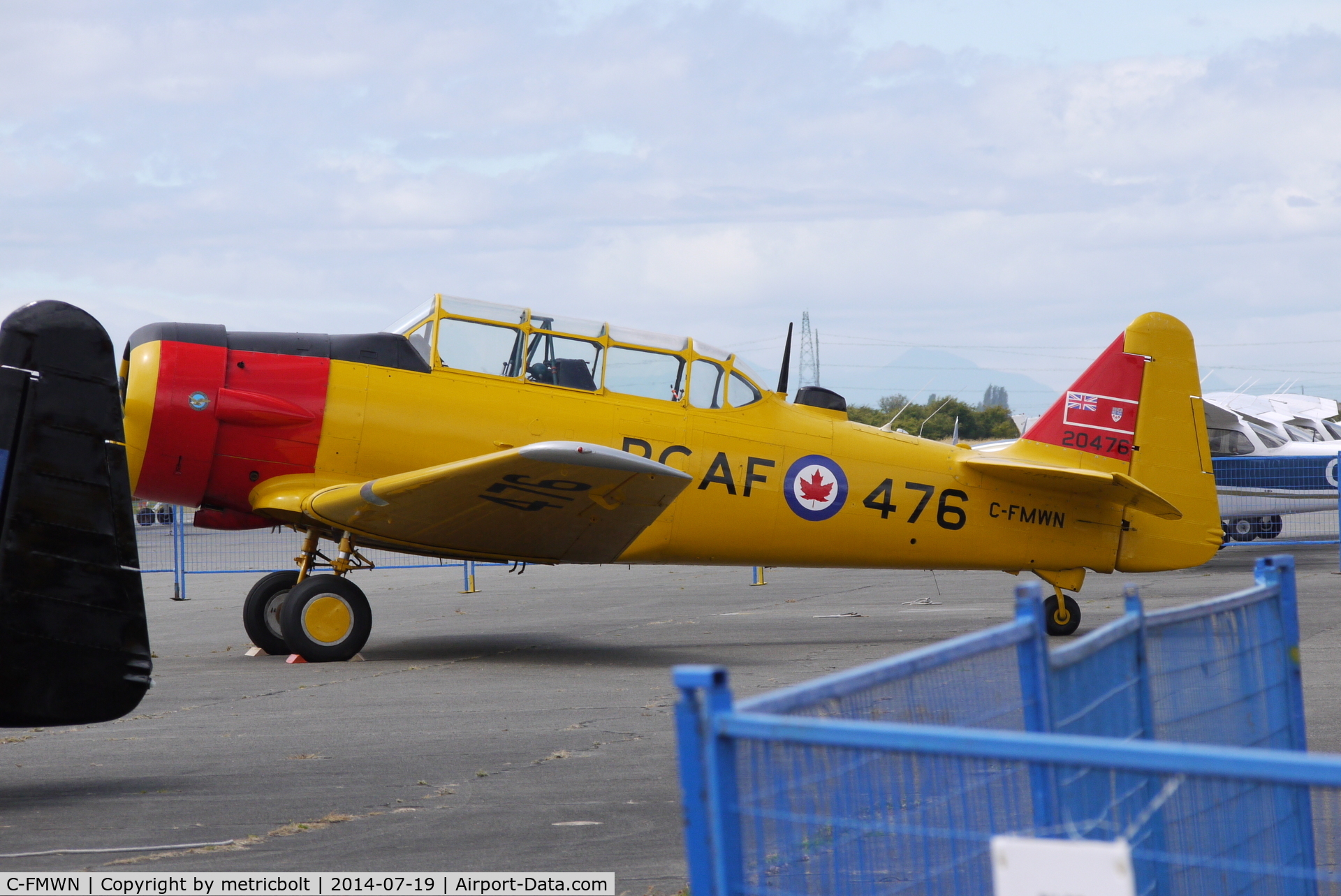 C-FMWN, 1953 Canadian Car & Foundry T-6 Harvard Mk.4 C/N CCF4-267, At the Boundary Bay Airshow