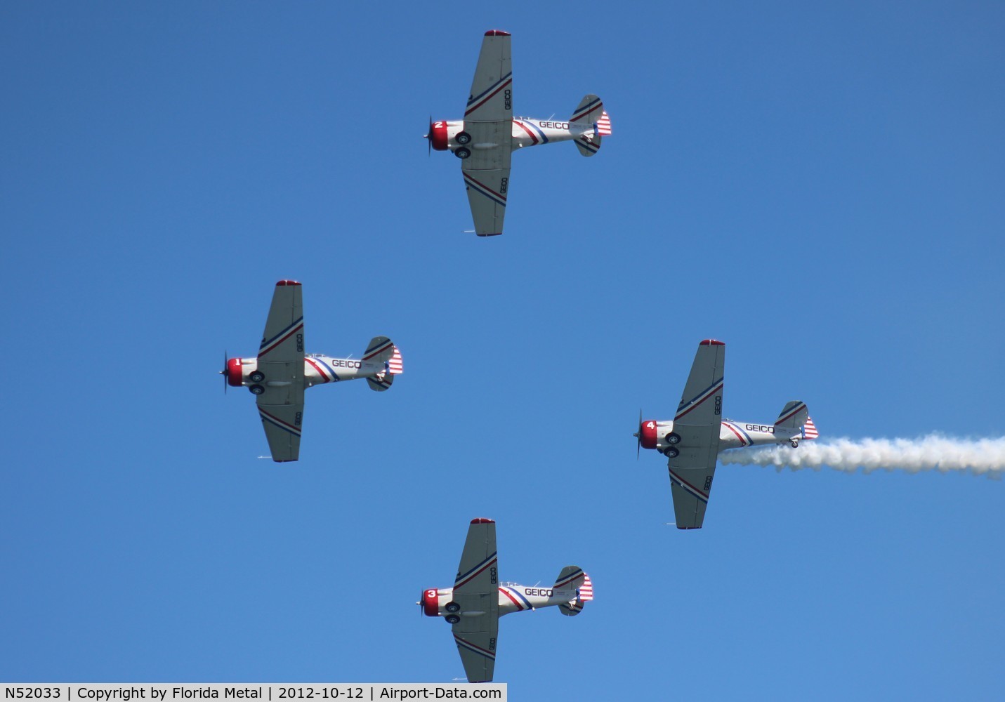 N52033, 1946 North American SNJ-2 Texan C/N 2040, GEICO Skytypers over Daytona Beach