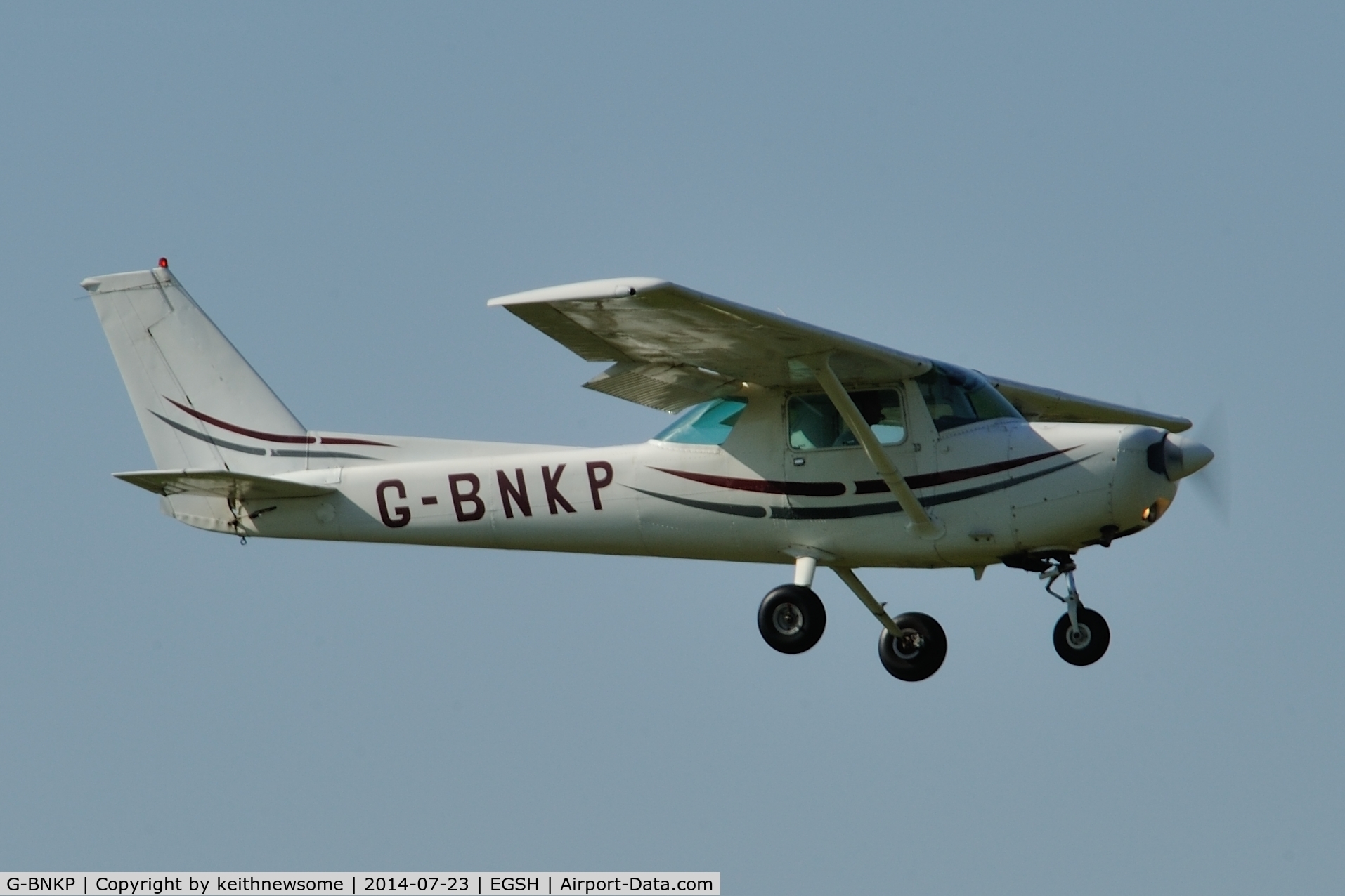 G-BNKP, 1978 Cessna 152 C/N 152-81286, Nice Visitor.