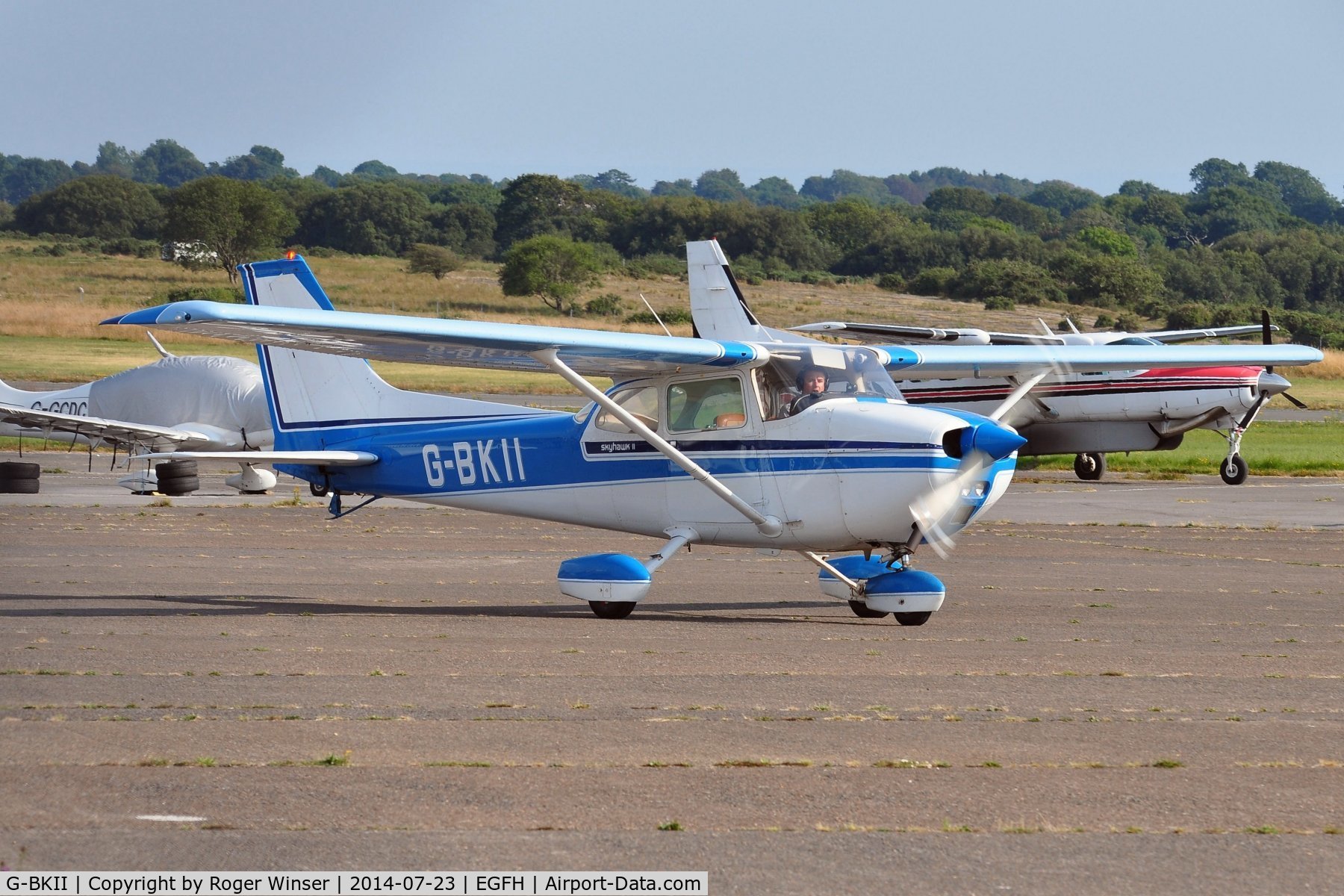 G-BKII, 1975 Reims F172M ll Skyhawk C/N 1370, Visiting Reims/Cessna Skyhawk II.