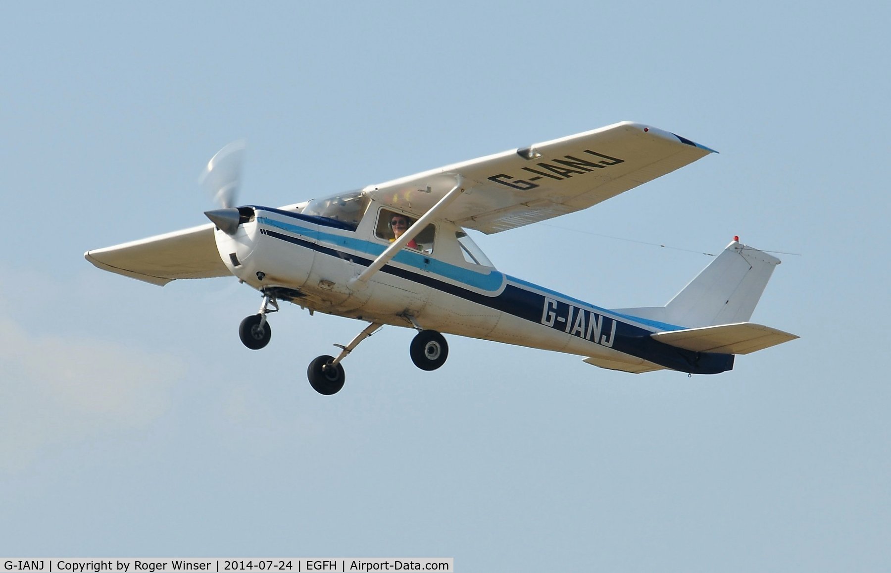 G-IANJ, 1970 Reims F150K C/N 0548, Visiting Reims/Cessna F150K operated by FlyWales departing Runway 22.