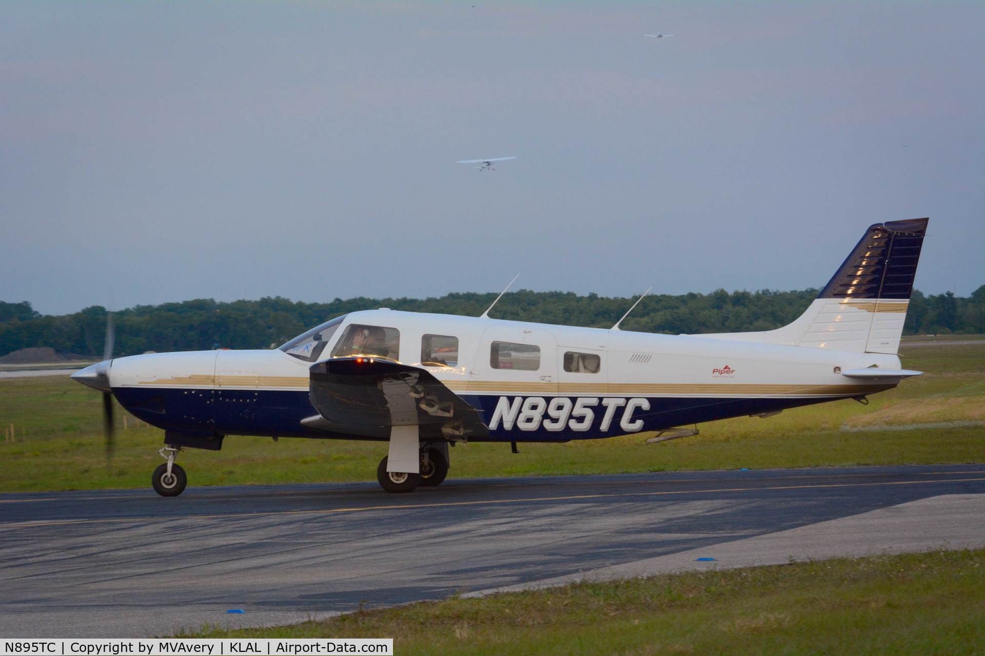 N895TC, 1995 Piper PA-32R-301 C/N 3246004, 2014 Sun n Fun