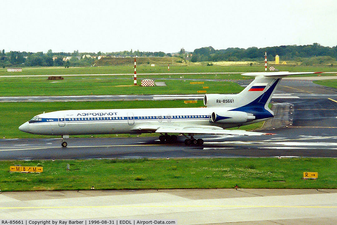 RA-85661, 1989 Tupolev Tu-154M C/N 89A811, Tupolev Tu-154M [89A-811] (Aeroflot) Dusseldorf~D 31/08/1996