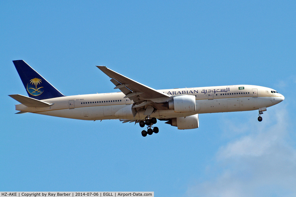 HZ-AKE, 1997 Boeing 777-268/ER C/N 28348, Boeing 777-268ER [28348] (Saudi Arabian Airlines) Home~G 06/07/2014. On approach 27L.