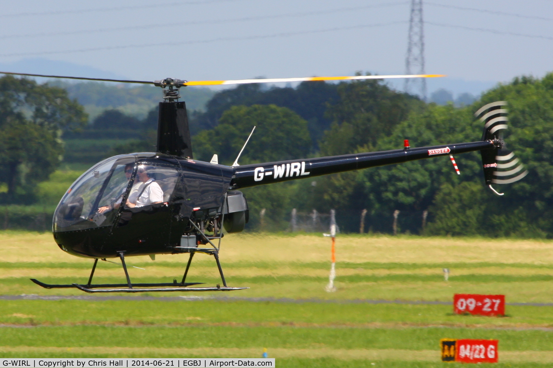 G-WIRL, 1987 Robinson R22 Beta C/N 0671, Rivermead Aviation Ltd