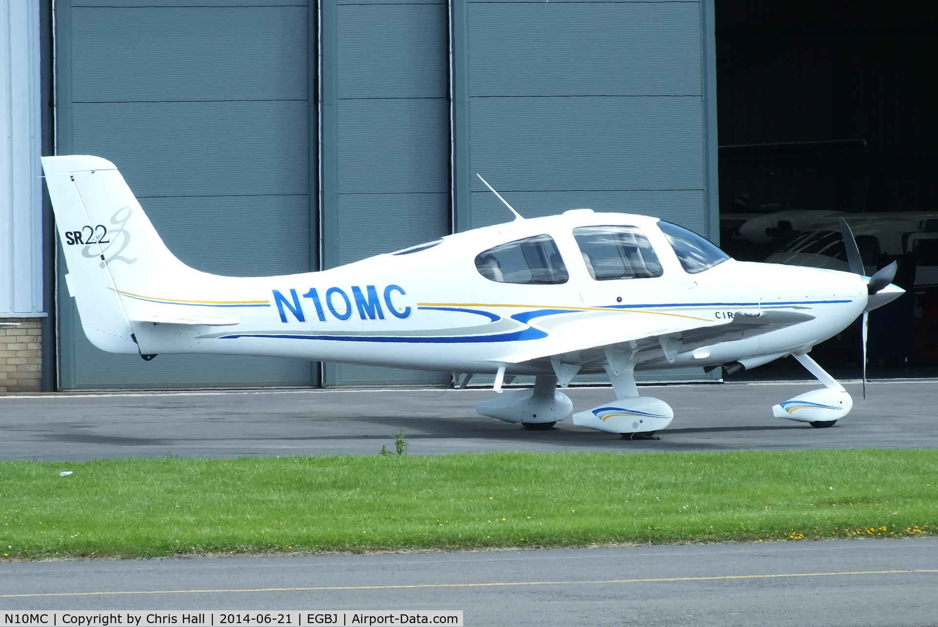 N10MC, 2004 Cirrus SR22 C/N 1084, visitor at Staverton