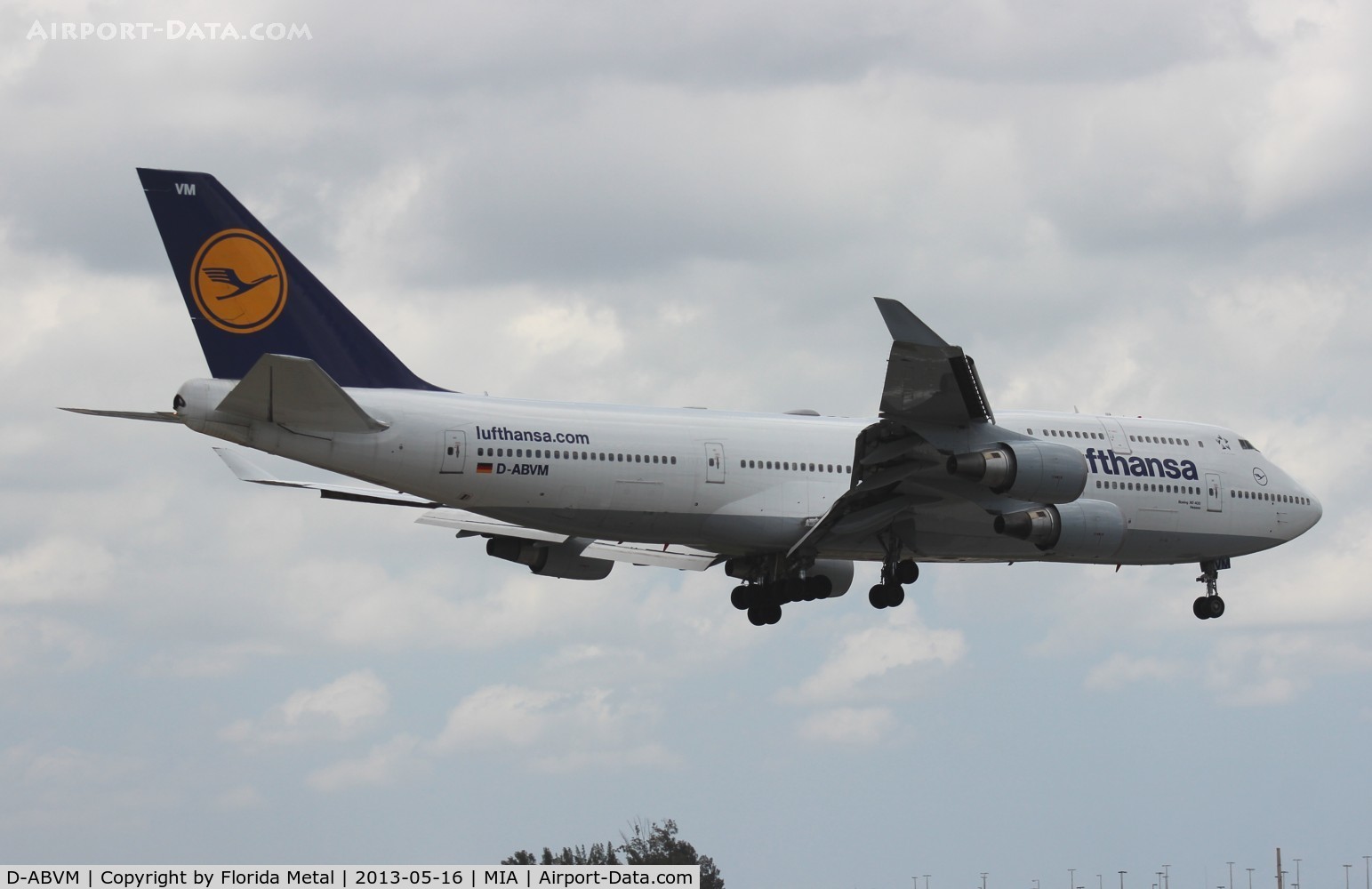 D-ABVM, 1998 Boeing 747-430 C/N 29101, Lufthansa 747-400