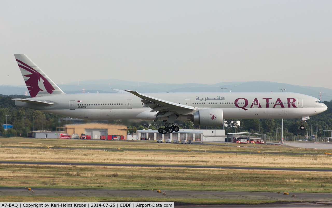 A7-BAQ, 2010 Boeing 777-3DZ/ER C/N 38247, Final RWY 25C