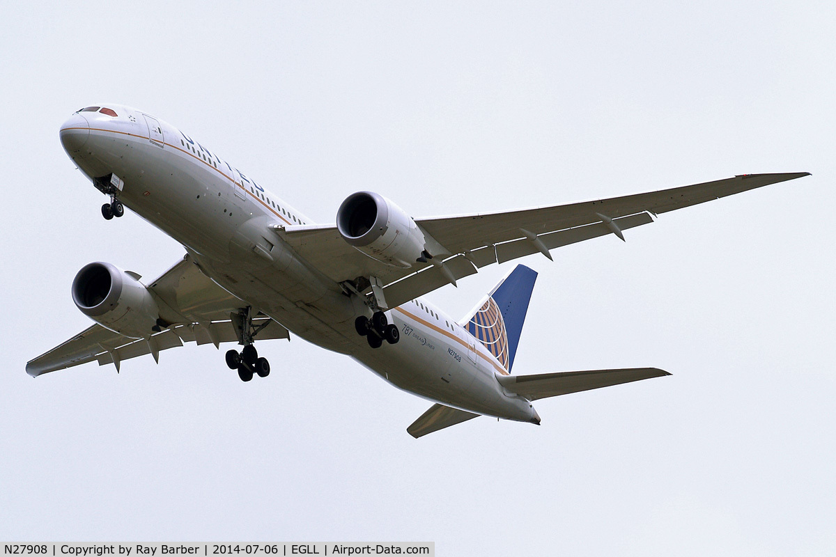 N27908, 2013 Boeing 787-8 Dreamliner C/N 36400, Boeing 787-8 Dream Liner [36400] (United Airlines) Home~G 06/07/2014. On approach 27R.