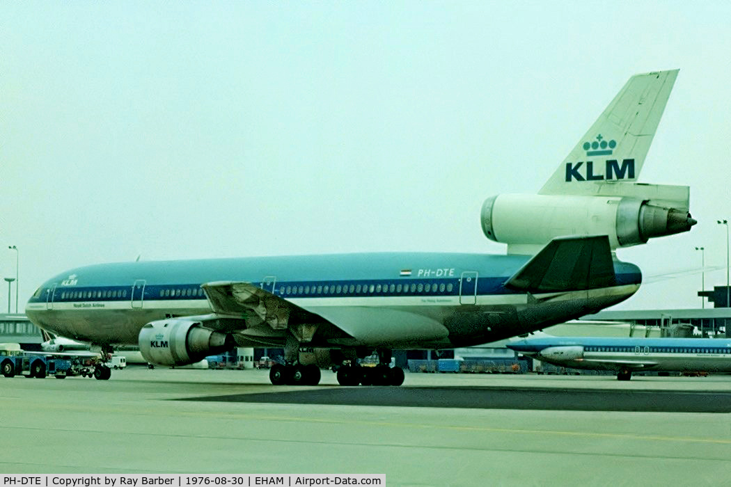 PH-DTE, 1973 Douglas DC-10-30 C/N 46554, McDonnell Douglas DC-10-30 [46554] (KLM-Royal Dutch Airlines) Amsterdam-Schiphol~PH 30/08/1976. From a slide.