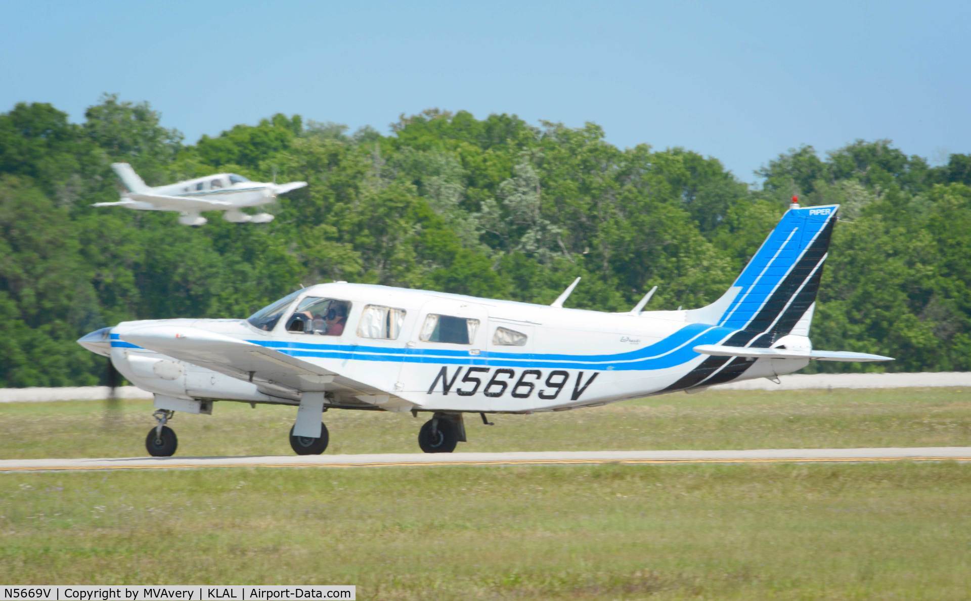 N5669V, Piper PA-32R-300 Cherokee Lance C/N 32R-7780356, 2014 Sun n Fun