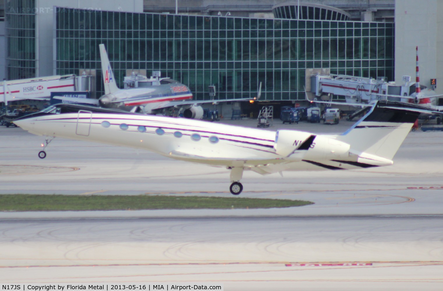 N17JS, 2010 Gulfstream Aerospace GV-SP (G550) C/N 5299, Gulfstream G550