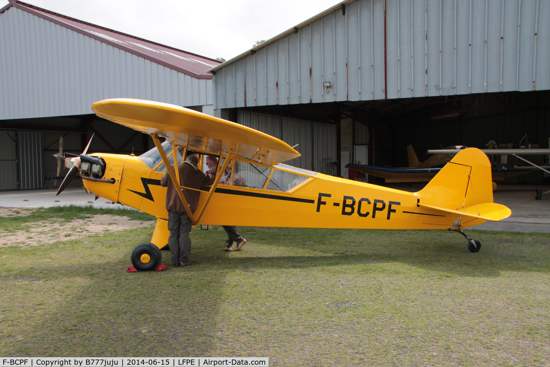 F-BCPF, Piper J3C-65 Cub Cub C/N 13251, at Meaux