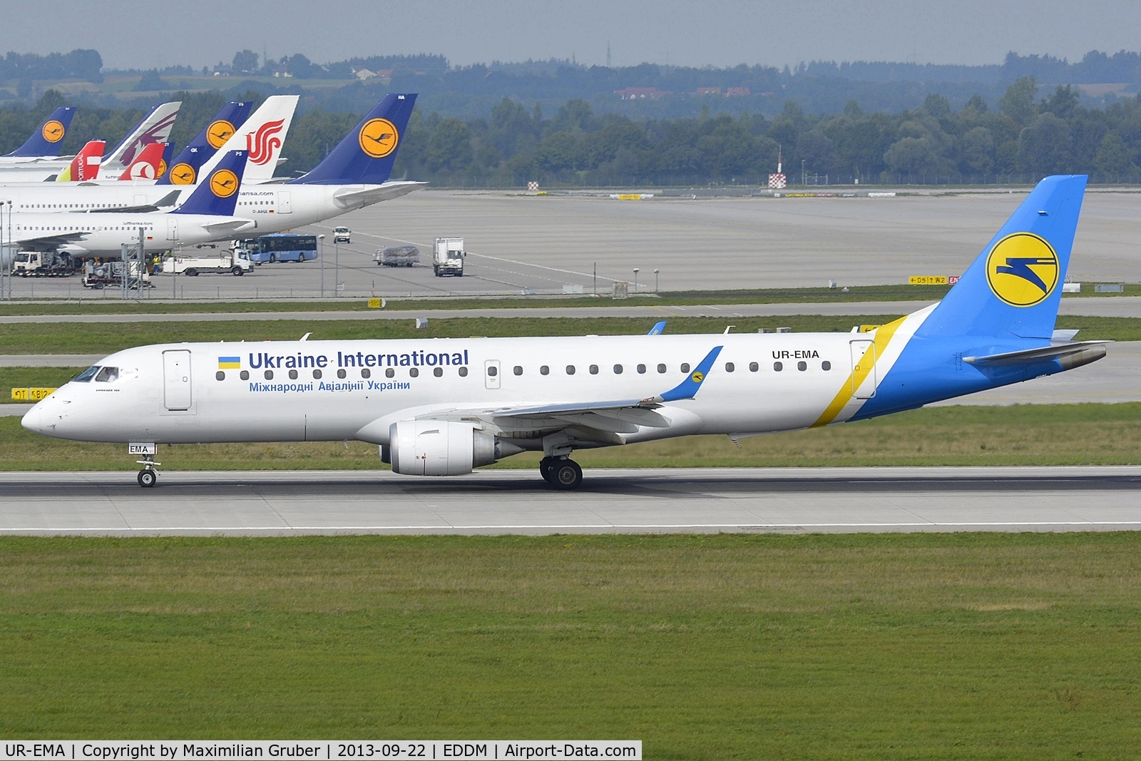 UR-EMA, 2011 Embraer 190LR (ERJ-190-100LR) C/N 19000494, Ukraine International