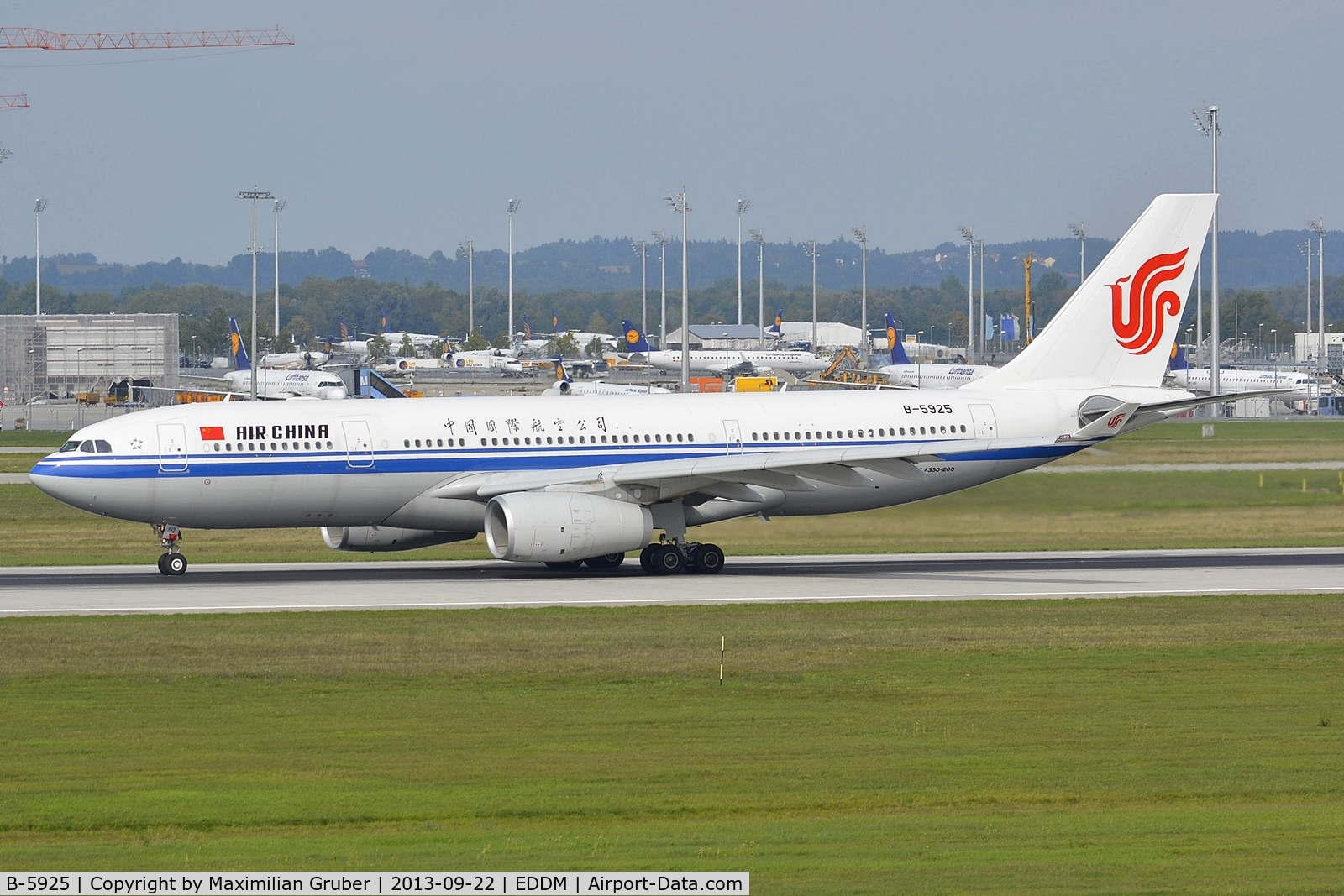 B-5925, 2013 Airbus A330-243 C/N 1434, Air China
