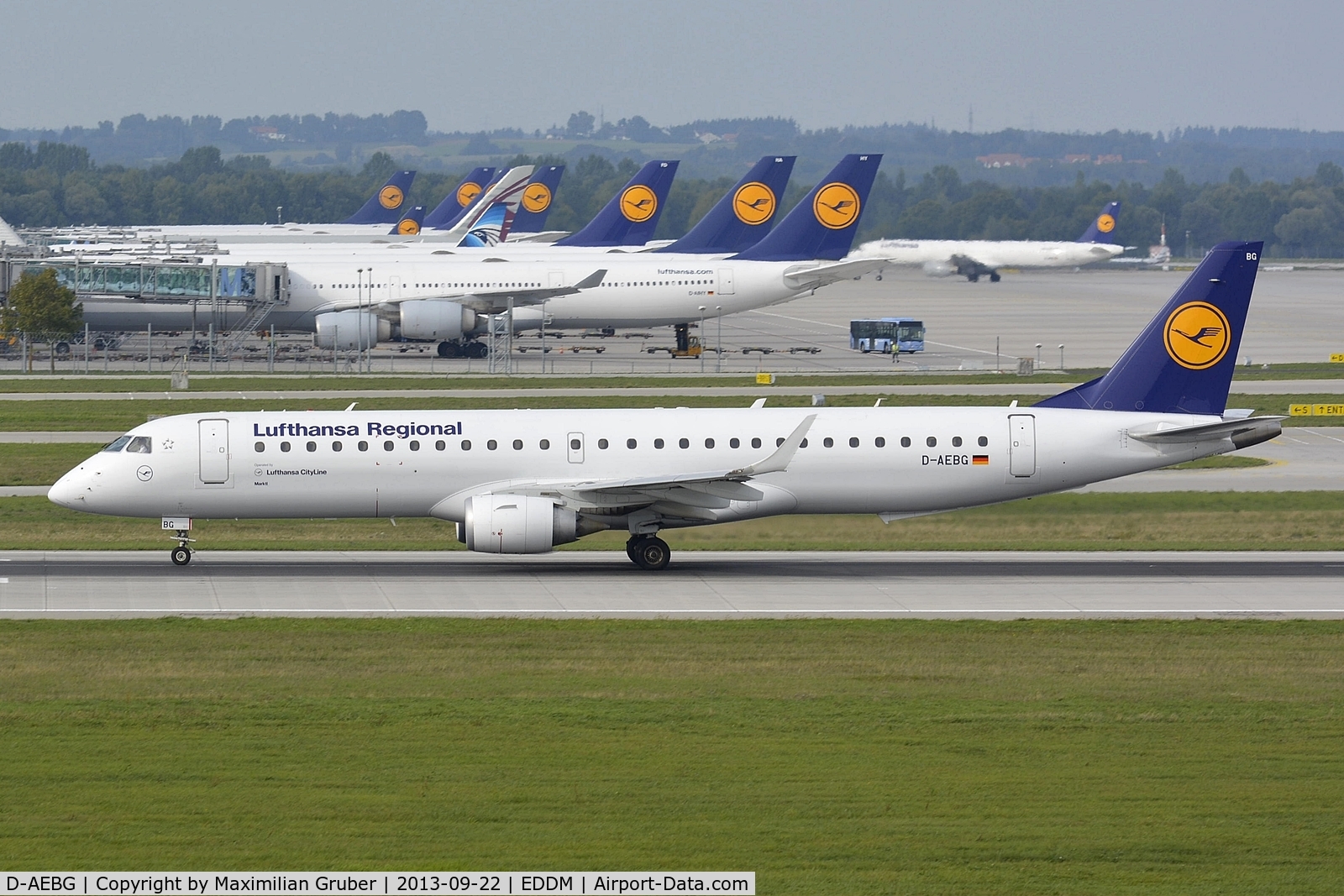 D-AEBG, 2011 Embraer 195LR (ERJ-190-200LR) C/N 19000423, Lufthansa Cityline