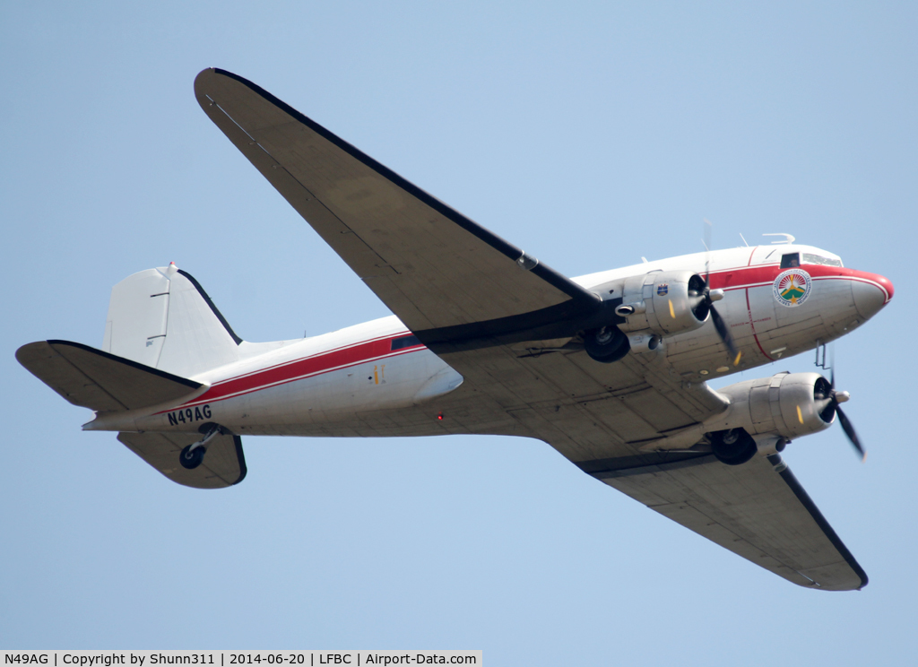 N49AG, 1943 Douglas DC-3A C/N 11737, Participant of the Cazaux AFB Spotterday 2014