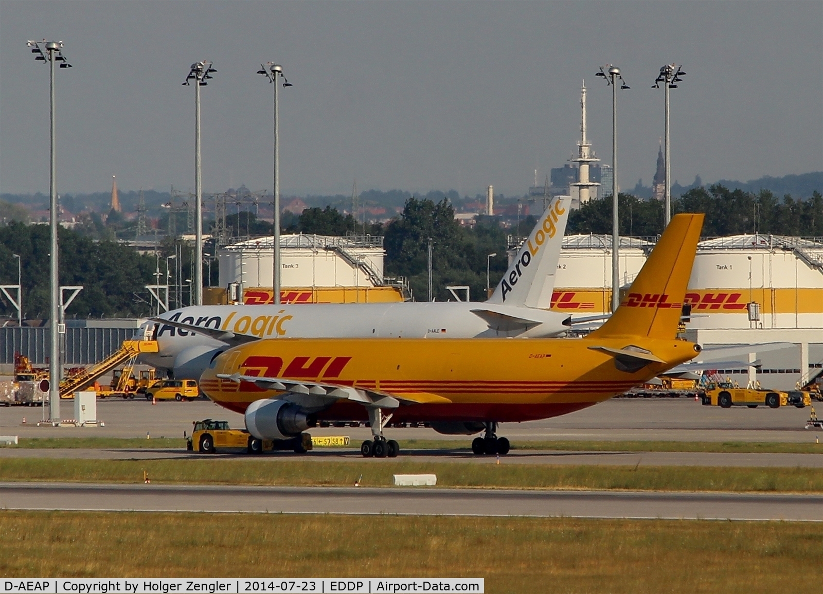D-AEAP, 1994 Airbus A300B4-622R(F) C/N 724, 20 years old Beauty in yellow and red...