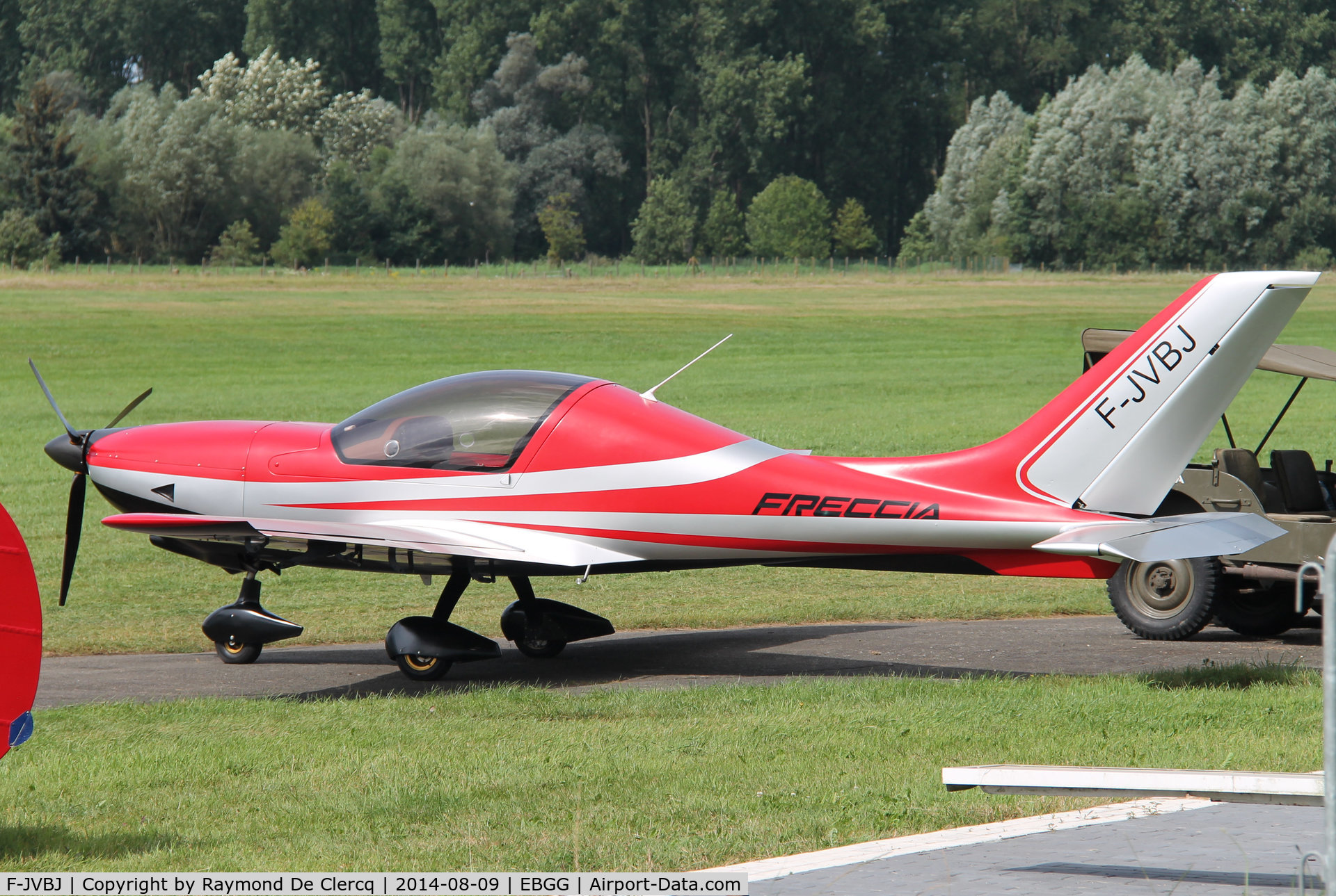 F-JVBJ, 2013 Promecc Freccia C/N 008, Overboelare.