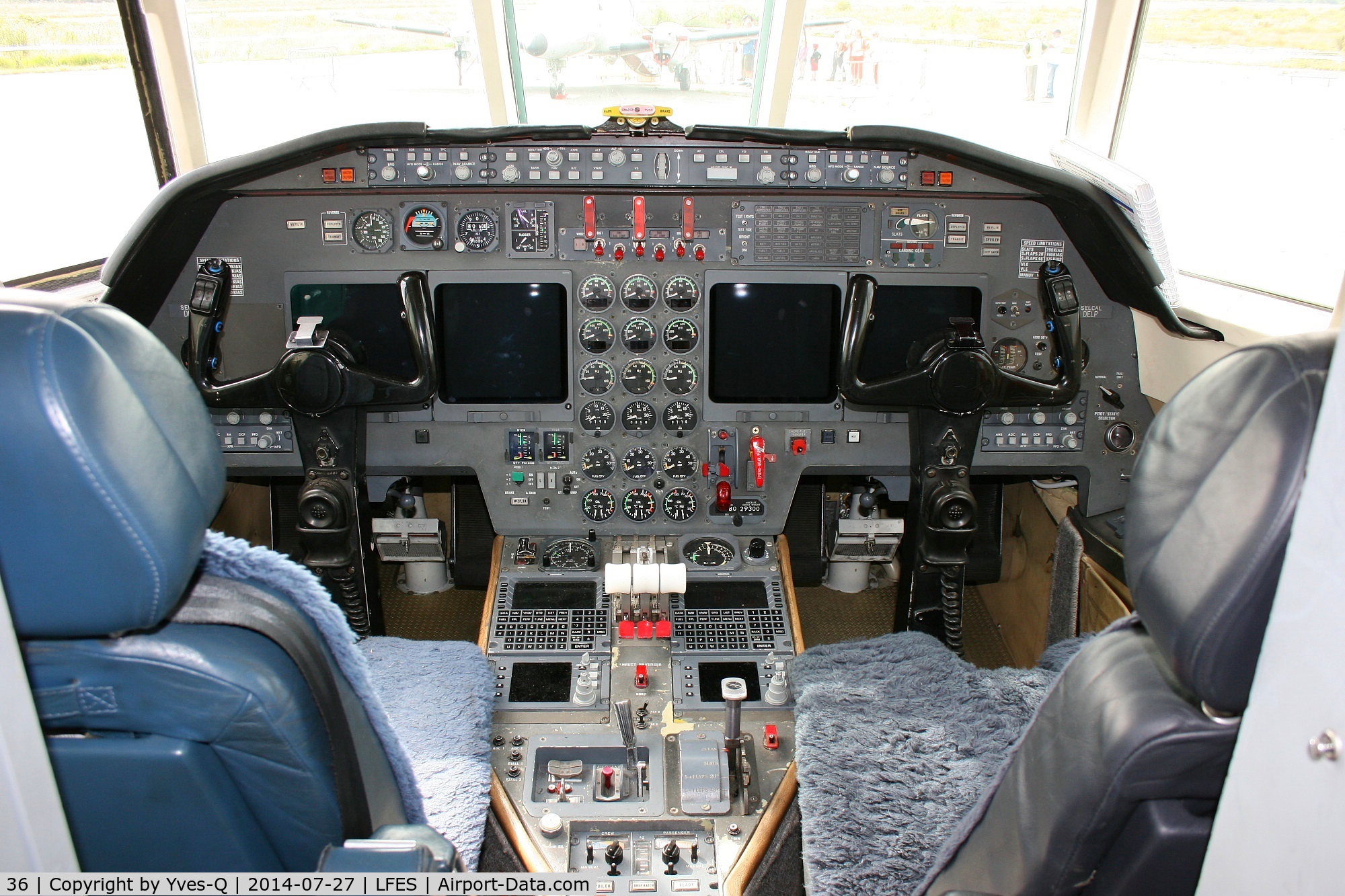 36, 1980 Dassault Falcon 50 C/N 36, Cockpit of Dassault Falcon 50, Guiscriff airfield (LFES) open day 2014