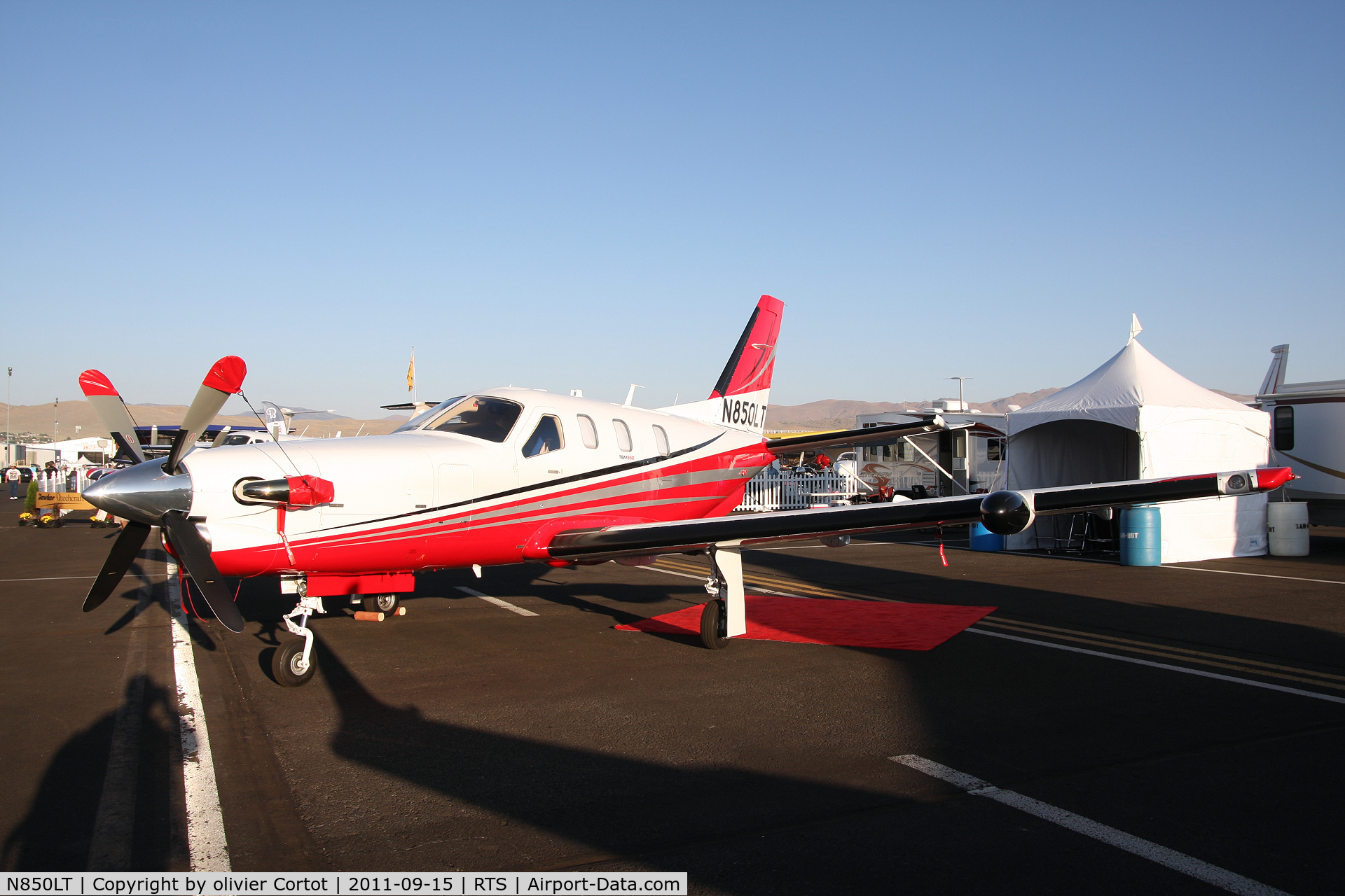 N850LT, Socata TBM-700 C/N 585, Reno air races 2011